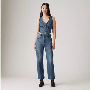 Levi’s Ribcage Straight Ankle Tailored Jean